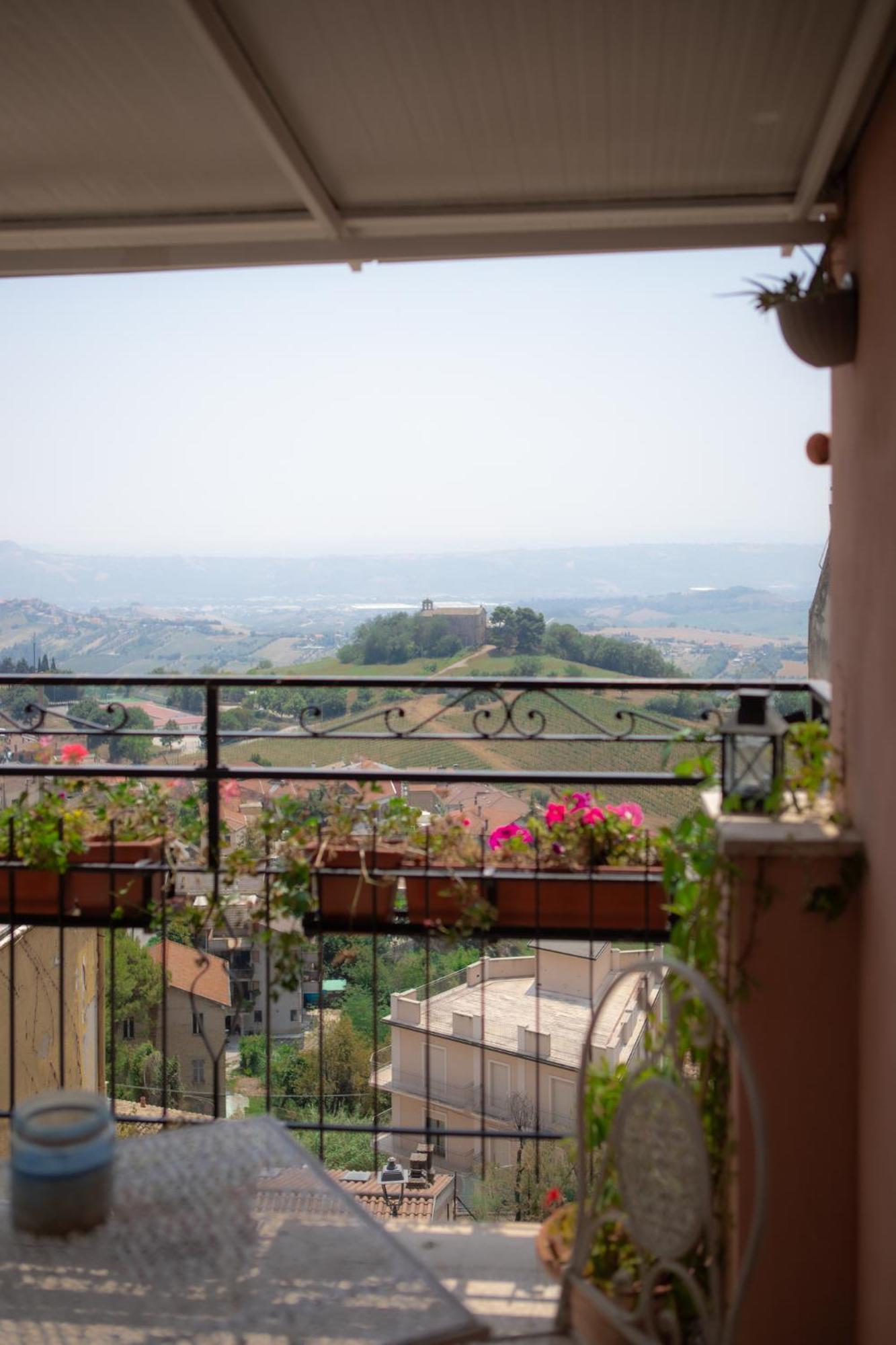 Appartement La Casa Del Gelsomino à Acquaviva Picena Extérieur photo
